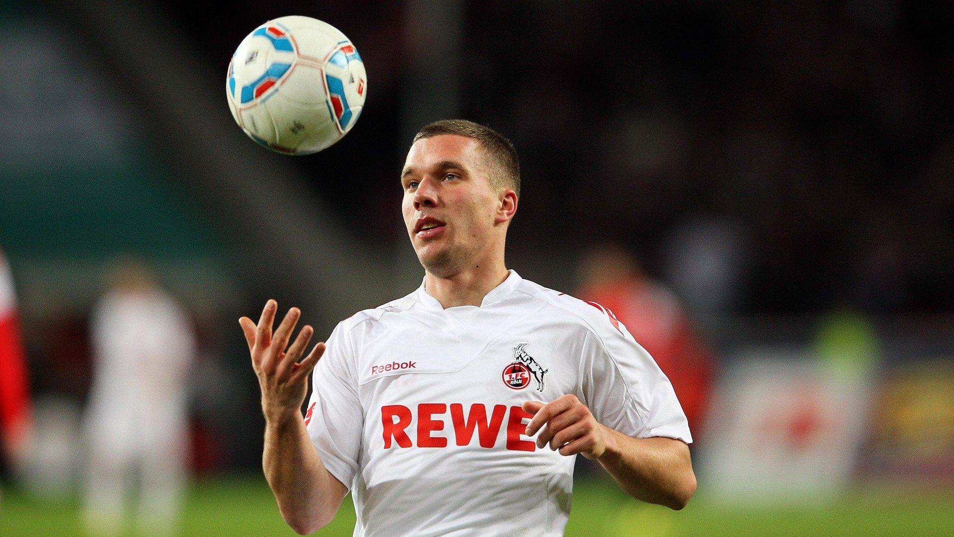 亚足联创历史！FIFA排名前十球队八席直